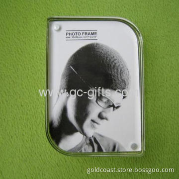 2.17" X 3.15" Acrylic Photo Frames With Magnets 